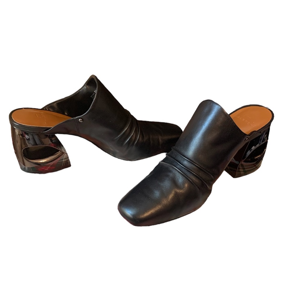H by Halston Kelsey Bleach Black leather mules Sz 8 1/2 M